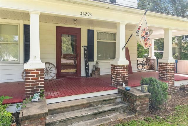 22293 Linden ST, Courtland, VA 23837