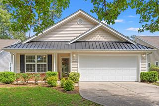 4712 Peony Circle, Murrells Inlet, SC 29576