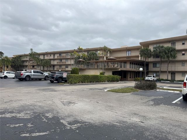 9300 SW 8th Street 215, Boca Raton, FL 33428