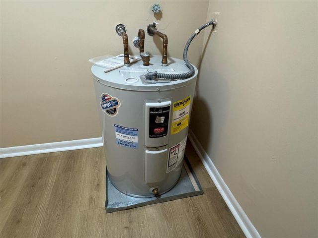 9300 SW 8th Street 215, Boca Raton, FL 33428