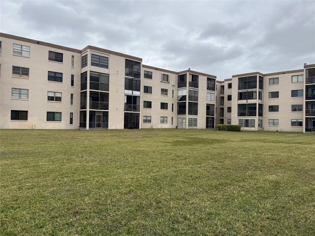 9300 SW 8th Street 215, Boca Raton, FL 33428