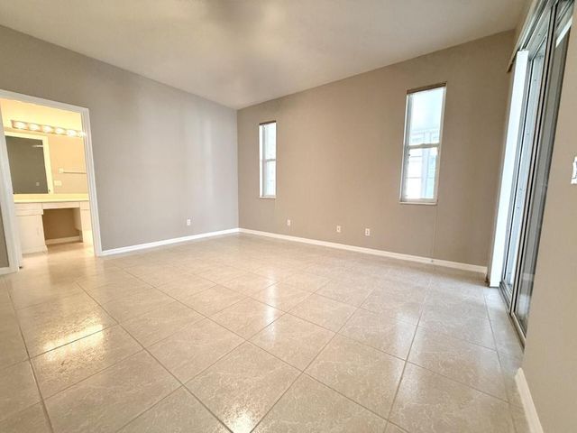 988 NW Tuscany Drive, Port St. Lucie, Port St Lucie, FL 34986