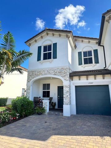12641 NW 23rd Pl, Miami, FL 33167