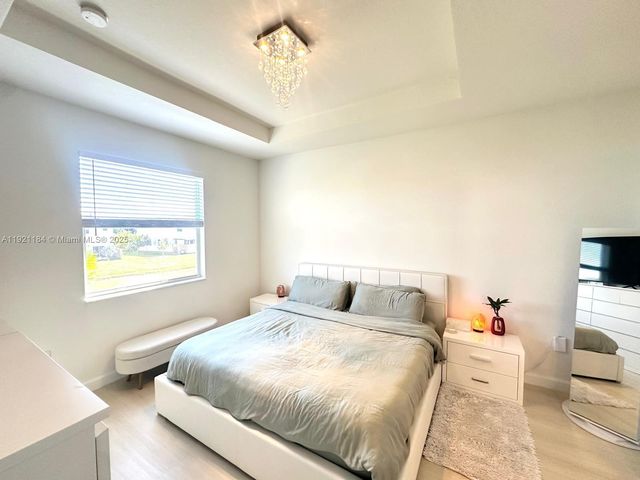 12641 NW 23rd Pl, Miami, FL 33167