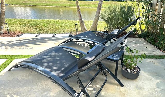 12641 NW 23rd Pl, Miami, FL 33167