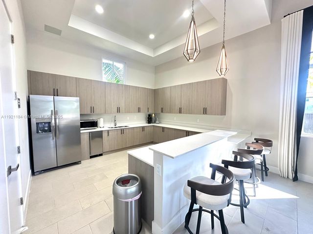 12641 NW 23rd Pl, Miami, FL 33167