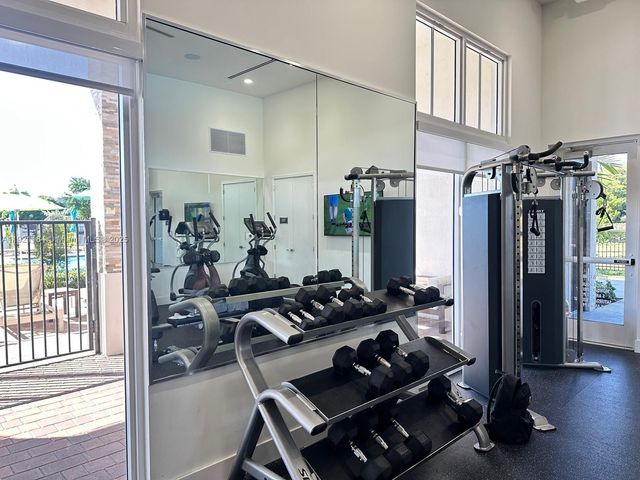 12641 NW 23rd Pl, Miami, FL 33167