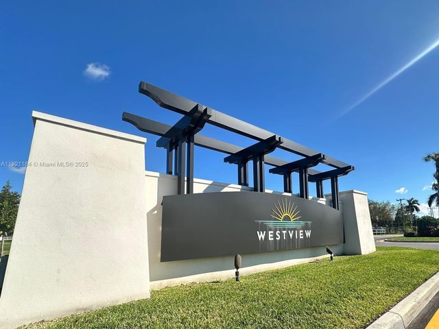 12641 NW 23rd Pl, Miami, FL 33167