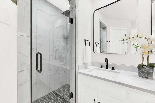 6527 Genstar Lane, Dallas, TX 75252