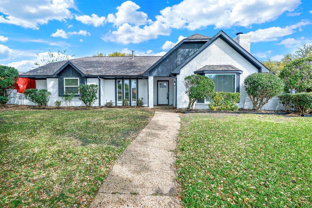 6527 Genstar Lane, Dallas, TX 75252