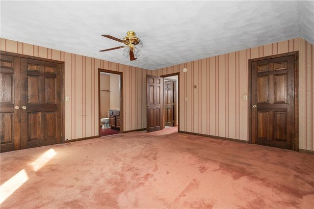 5 Lincoln Drive, North Smithfield, RI 02896