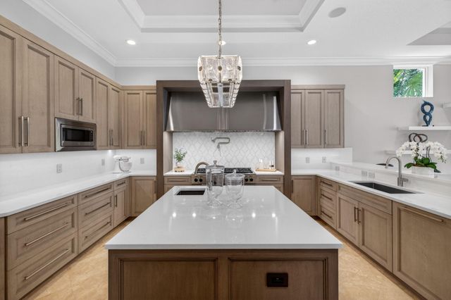 9471 Bridgebrook Drive, Boca Raton, FL 33496