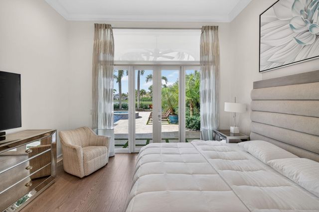 9471 Bridgebrook Drive, Boca Raton, FL 33496