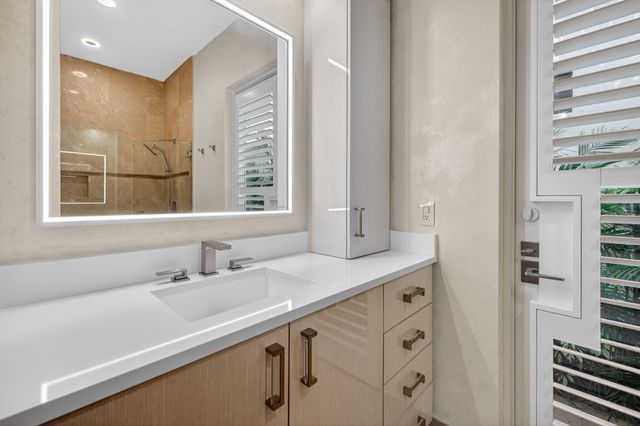 9471 Bridgebrook Drive, Boca Raton, FL 33496