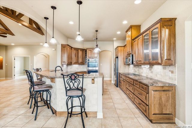 133 Copper Creek Dr, La Vernia, TX 78121
