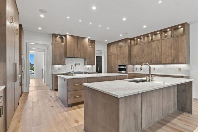 7090 Anna Drive, Brentwood, TN 37027
