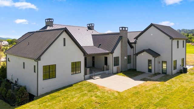 7090 Anna Drive, Brentwood, TN 37027