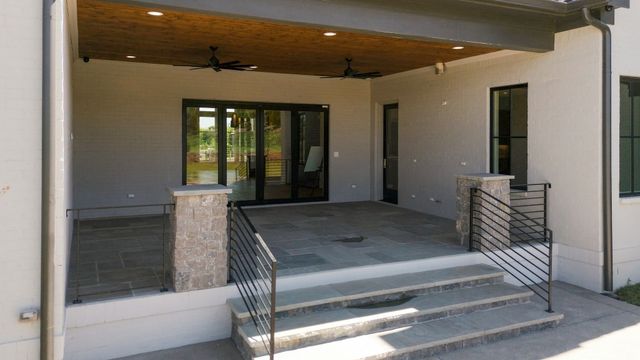 7090 Anna Drive, Brentwood, TN 37027