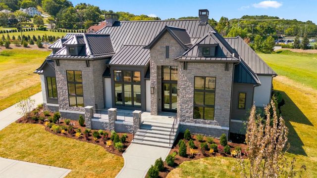 7090 Anna Drive, Brentwood, TN 37027