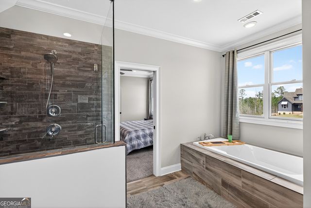 61 Forest Berry Court, Newnan, GA 30265