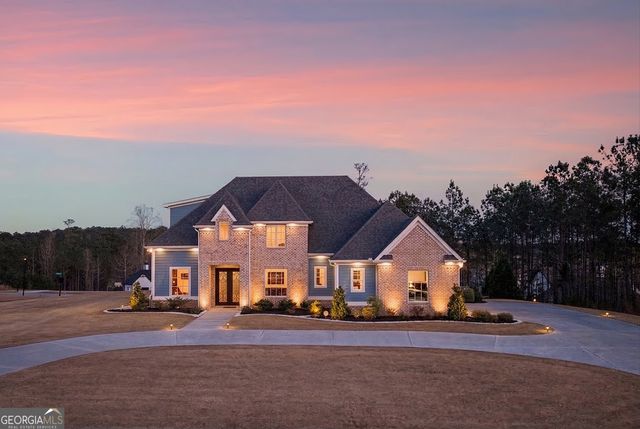 61 Forest Berry Court, Newnan, GA 30265