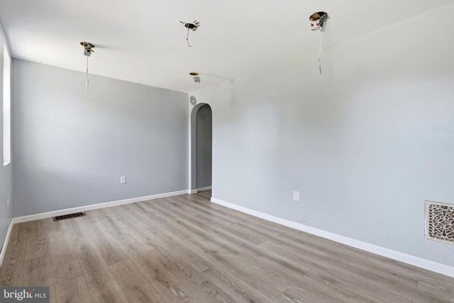 2992 ALABAMA RD, Camden, NJ 08104