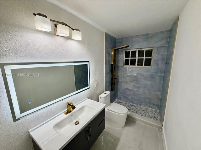 19730 NW 3rd Ct, Miami Gardens, FL 33169