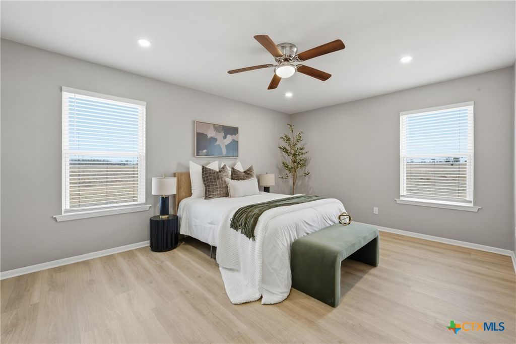 Image 22 of property listing at 6950 Stallion Road, Temple, TX 76501