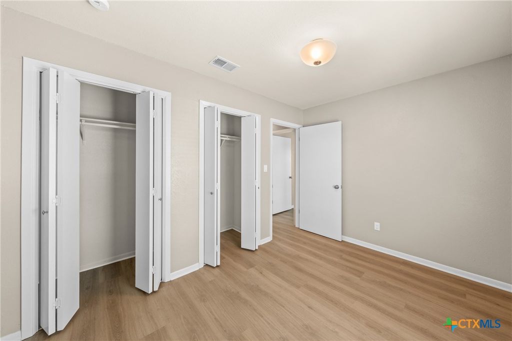 Image 27 of property listing at 6950 Stallion Road, Temple, TX 76501