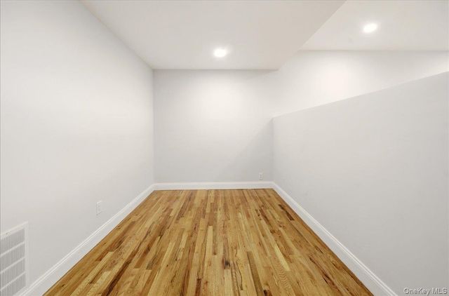 3227 Griswold Avenue, Bronx, NY 10465