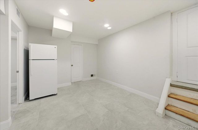 3227 Griswold Avenue, Bronx, NY 10465