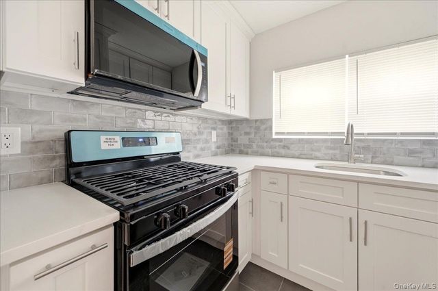 3227 Griswold Avenue, Bronx, NY 10465