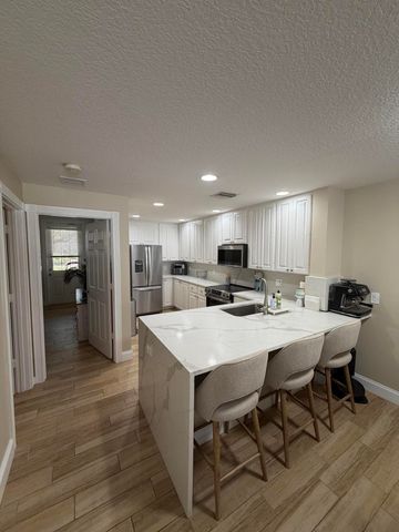 223 Soriano Drive, Jupiter, FL 33458