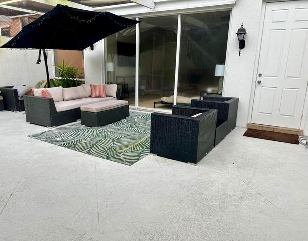 223 Soriano Drive, Jupiter, FL 33458