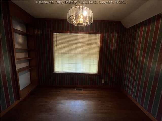 114 Washington Street, Madison, WV 25053