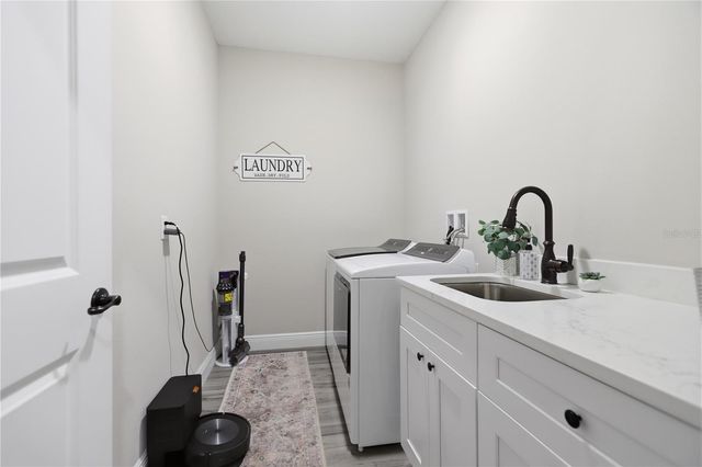 1724 SANTIAGO STREET, Deland, FL 32720