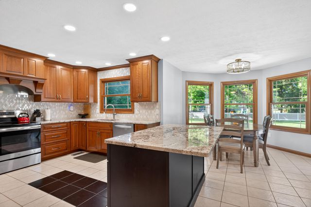 1665 Marby Drive 1665 Marby Drive, Troy, OH 45373