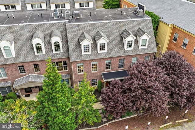 8 WASHINGTON AVE, Haddonfield, NJ 08033