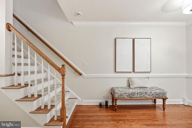 8 WASHINGTON AVE, Haddonfield, NJ 08033