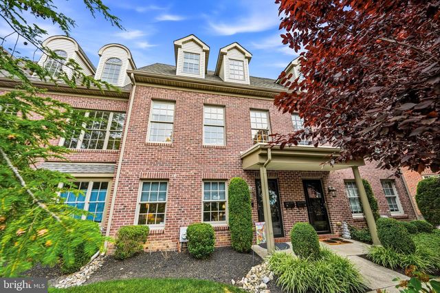 8 WASHINGTON AVE, Haddonfield, NJ 08033