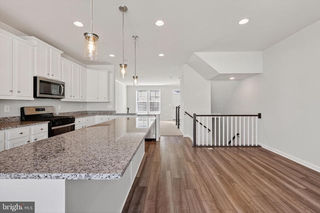 1023 FLESTER LN, Laurel, MD 20707