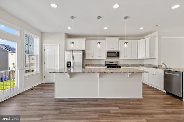 1023 FLESTER LN, Laurel, MD 20707