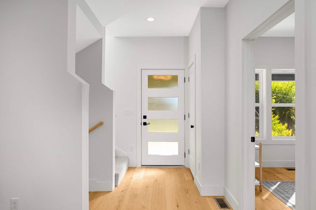 5216 47th Avenue S, Minneapolis, MN 55417