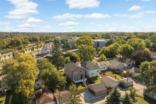 5216 47th Avenue S, Minneapolis, MN 55417