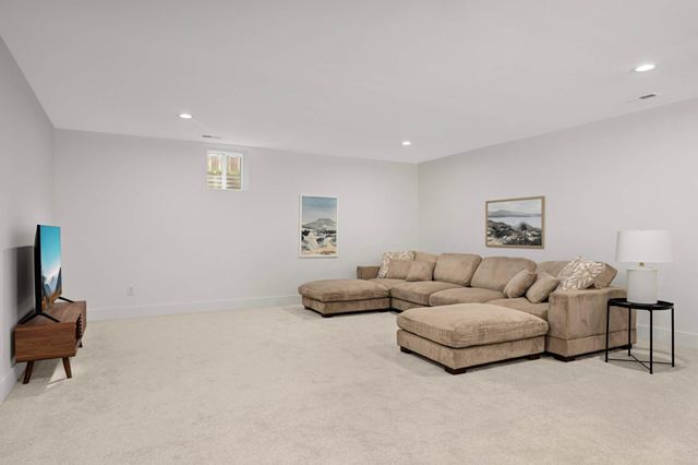 5216 47th Avenue S, Minneapolis, MN 55417