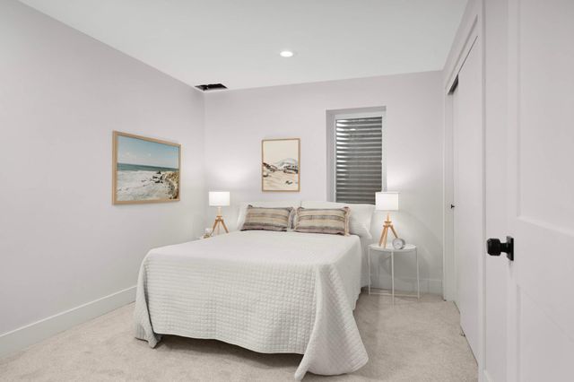 5216 47th Avenue S, Minneapolis, MN 55417