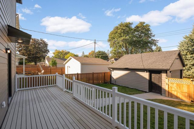 5216 47th Avenue S, Minneapolis, MN 55417