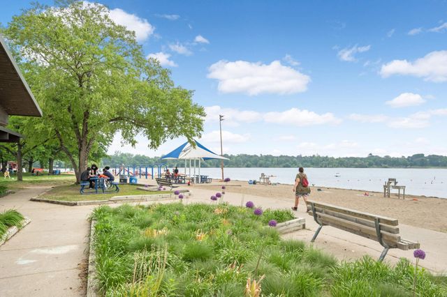 5216 47th Avenue S, Minneapolis, MN 55417