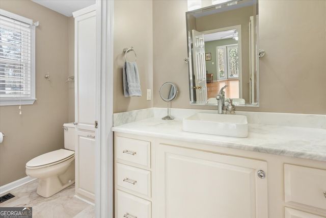 125 Lost Lake Road, Carrollton, GA 30116