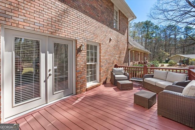 125 Lost Lake Road, Carrollton, GA 30116